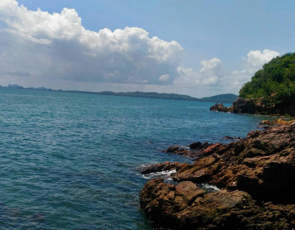 Rock View Terrace Hotel Koh Jum Exterior photo