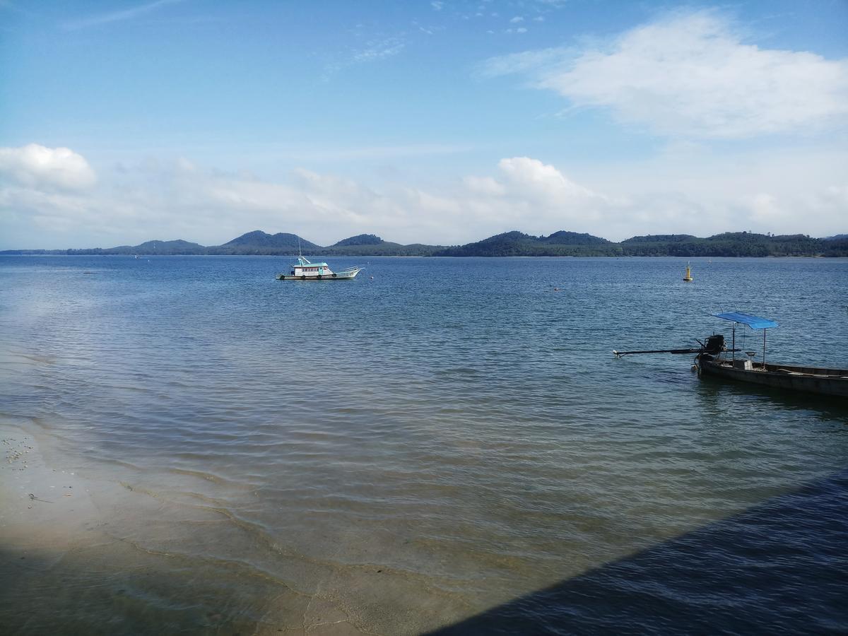 Rock View Terrace Hotel Koh Jum Exterior photo
