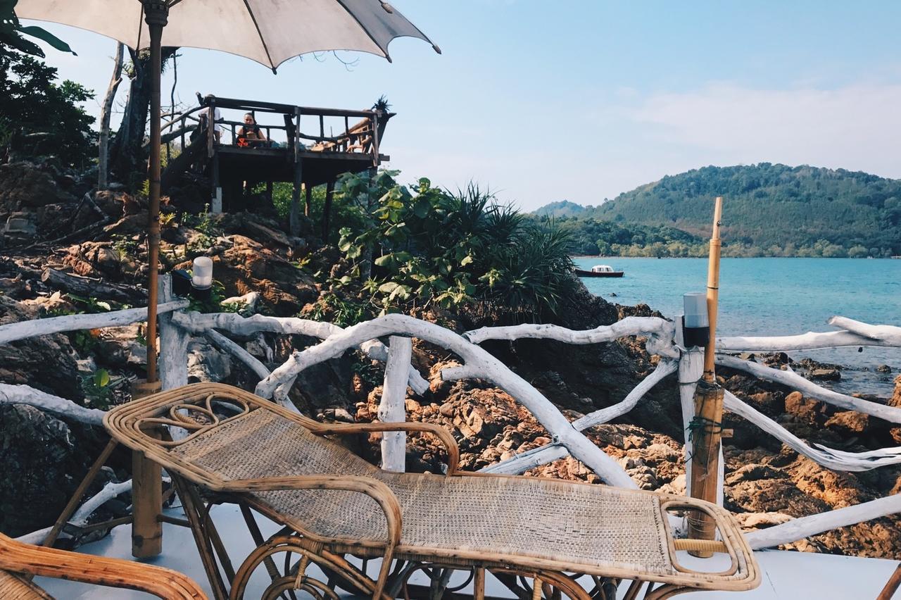 Rock View Terrace Hotel Koh Jum Exterior photo