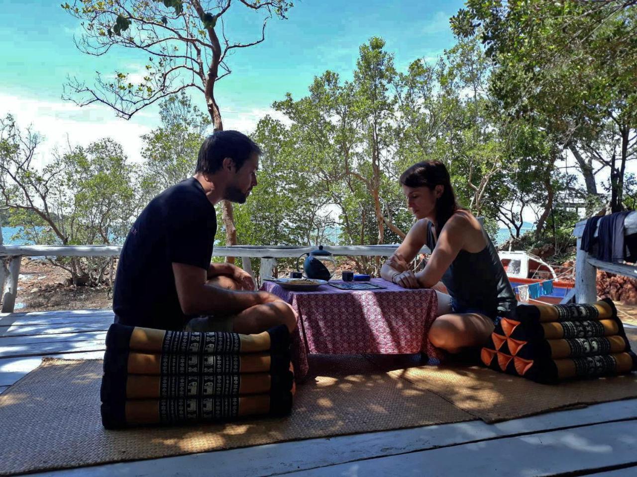 Rock View Terrace Hotel Koh Jum Exterior photo